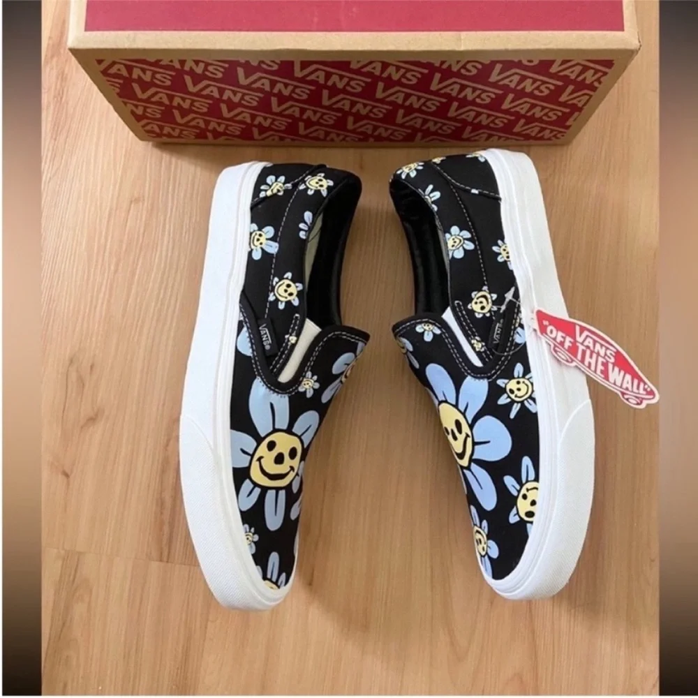 Vans Classic slip-on Trippy Grin Floral Women Size 10.0 US